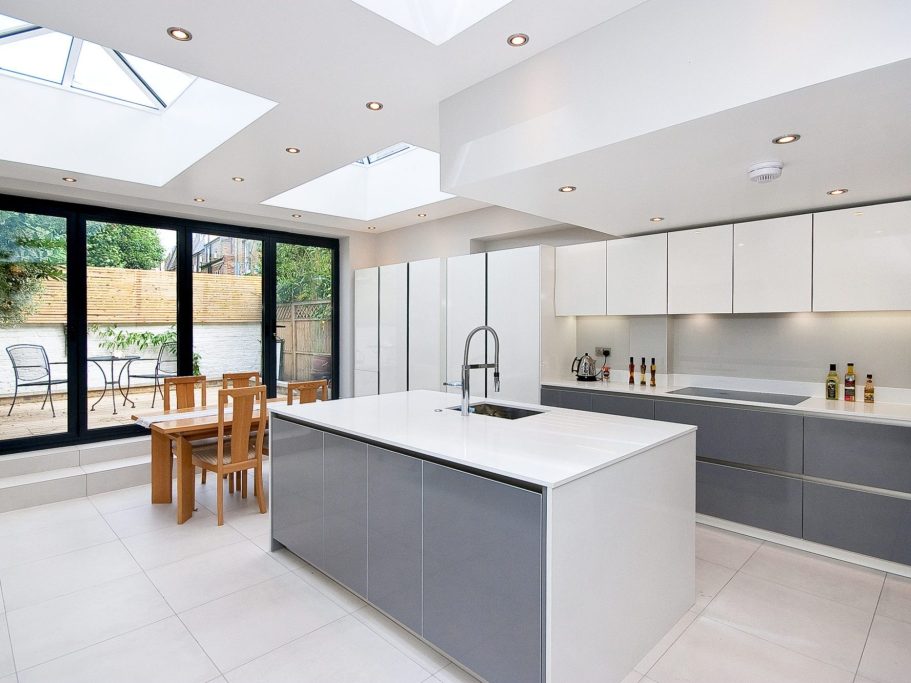 White Kitchen Island